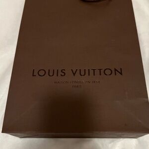 Louis Vuitton shopping bag